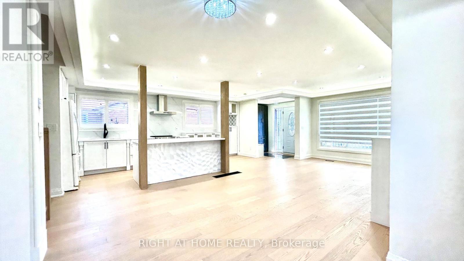 575 Eversley Drive Property Photo 10