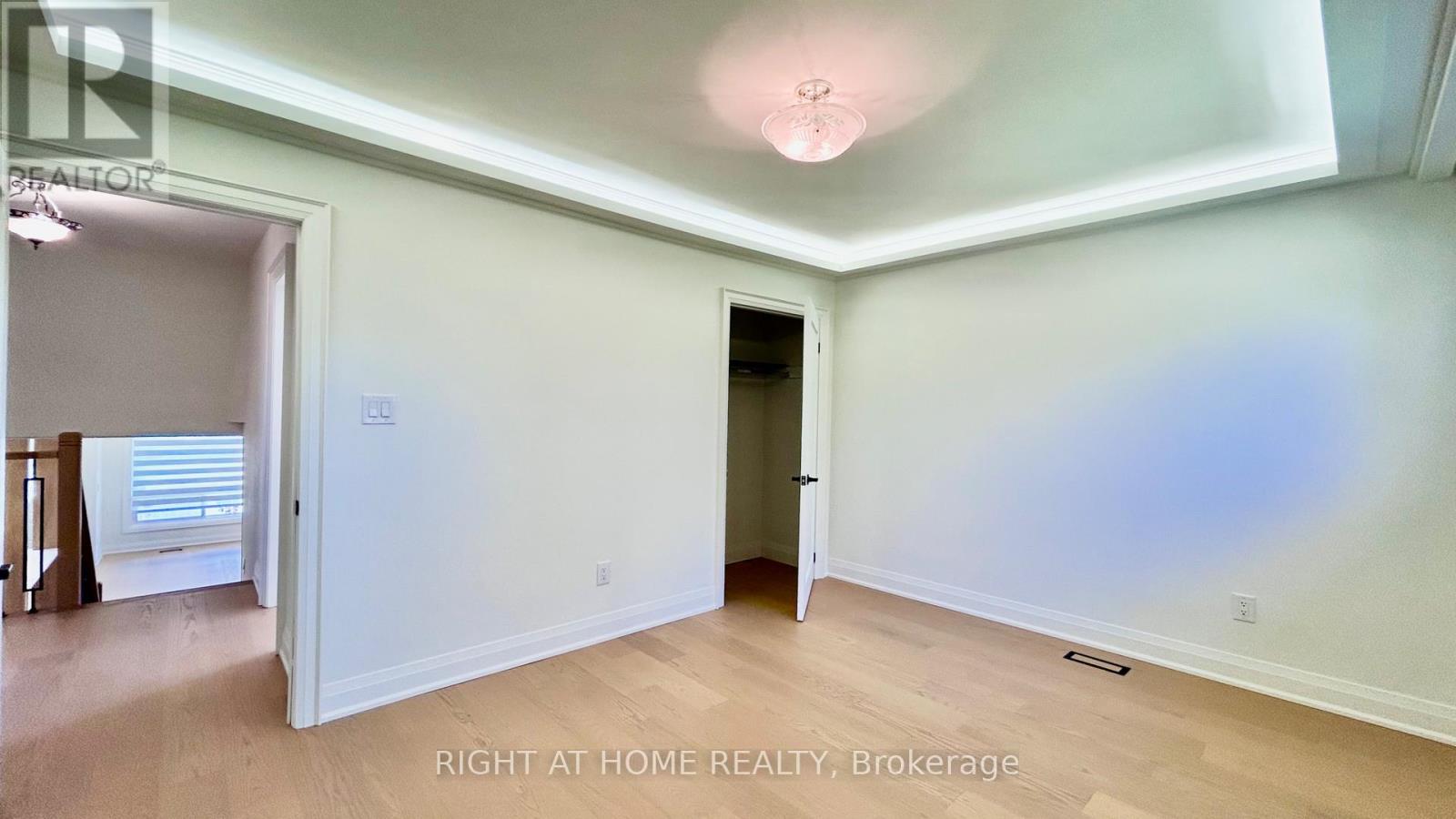 575 Eversley Drive Property Photo 21