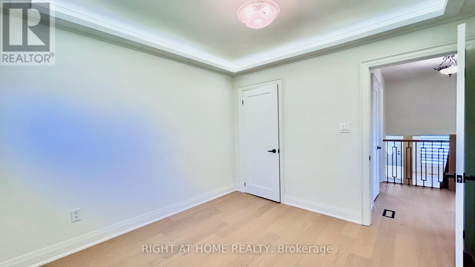 575 Eversley Drive Property Photo 23