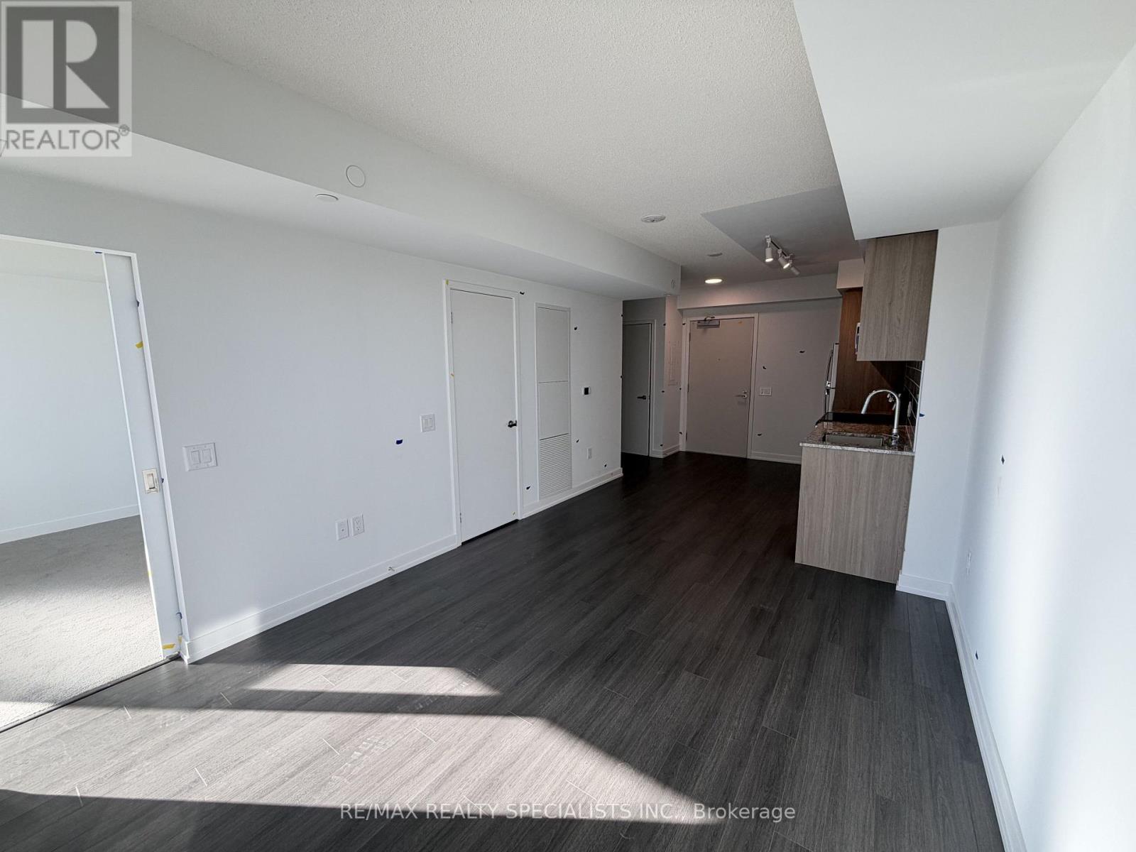 1206 - 4010 Eglinton Avenue W Property Photo 13