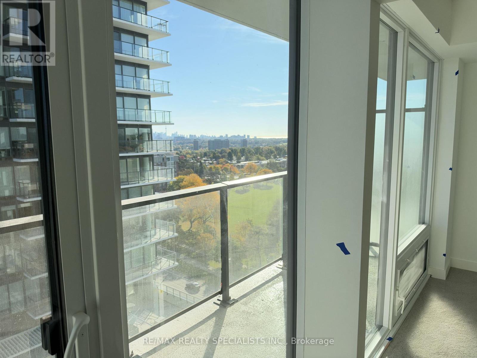 1206 - 4010 Eglinton Avenue W Property Photo 34
