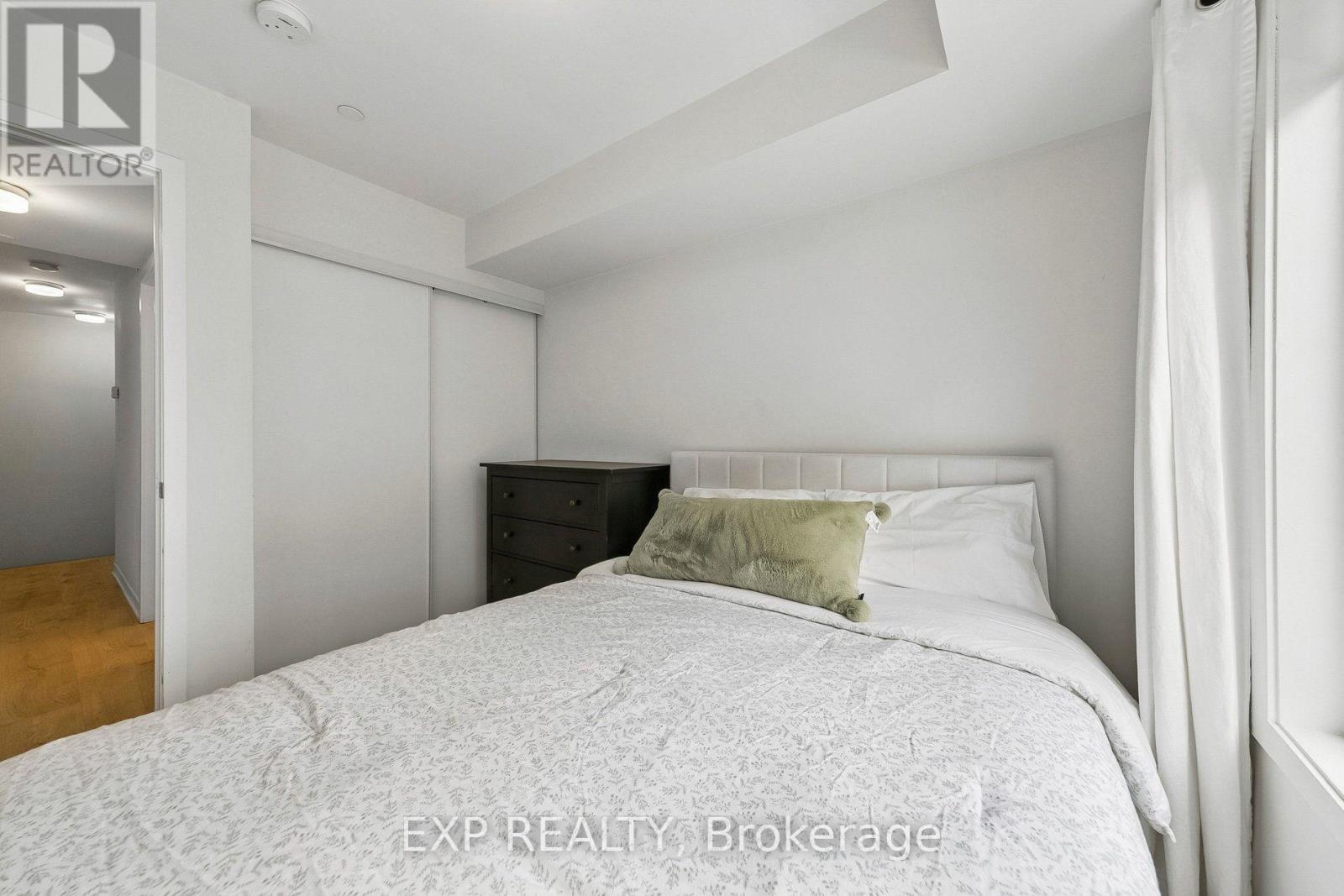 23 - 3409 Ridgeway Drive Property Photo 26