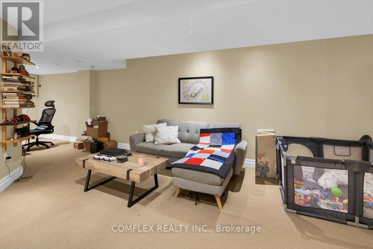 4417 Vallence Drive Property Photo 31