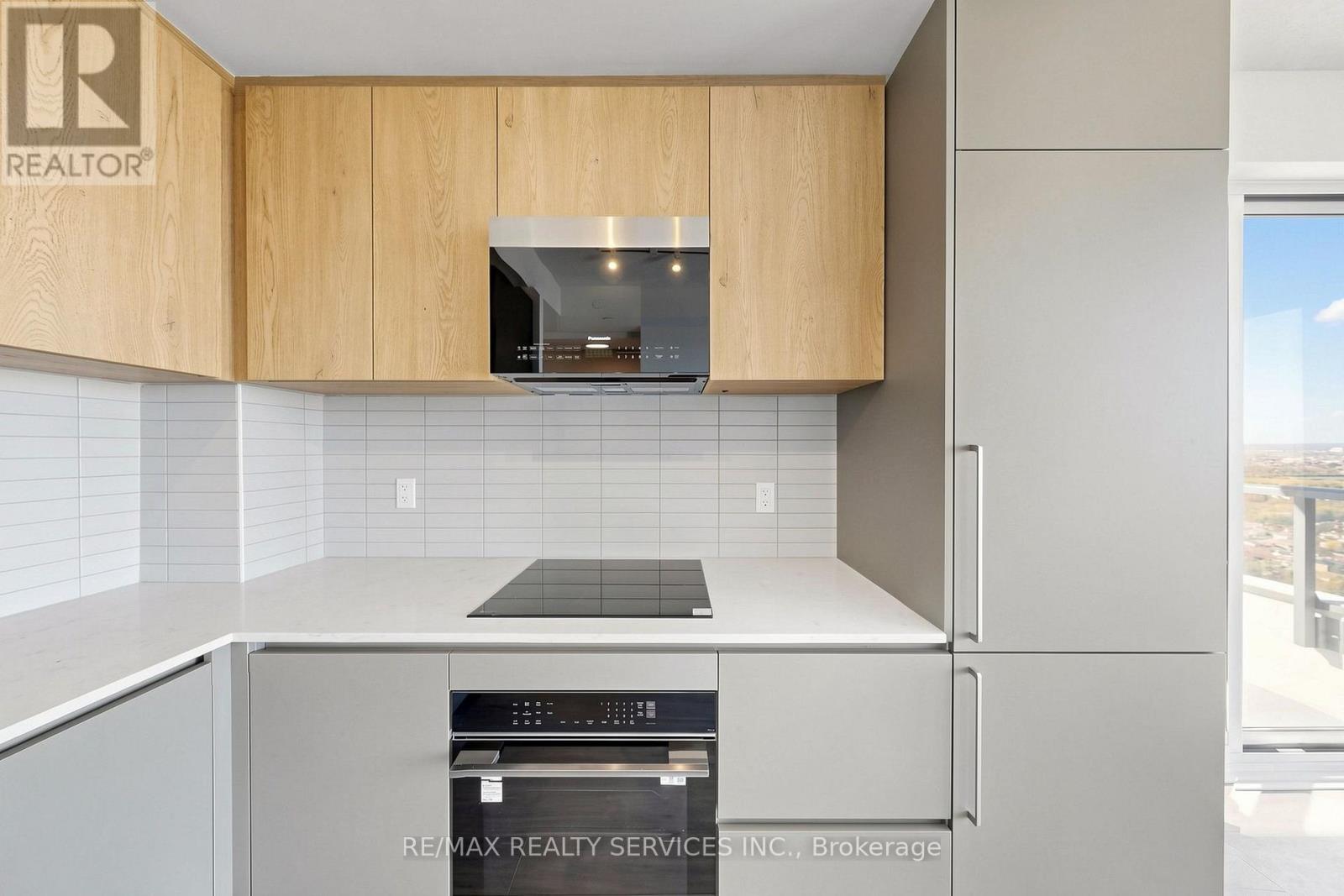 2904 - 209 Steeles Avenue W Property Photo 10