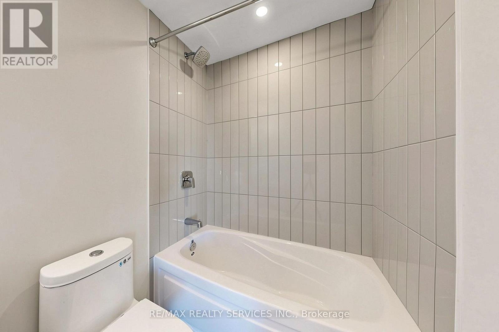 2904 - 209 Steeles Avenue W Property Photo 32