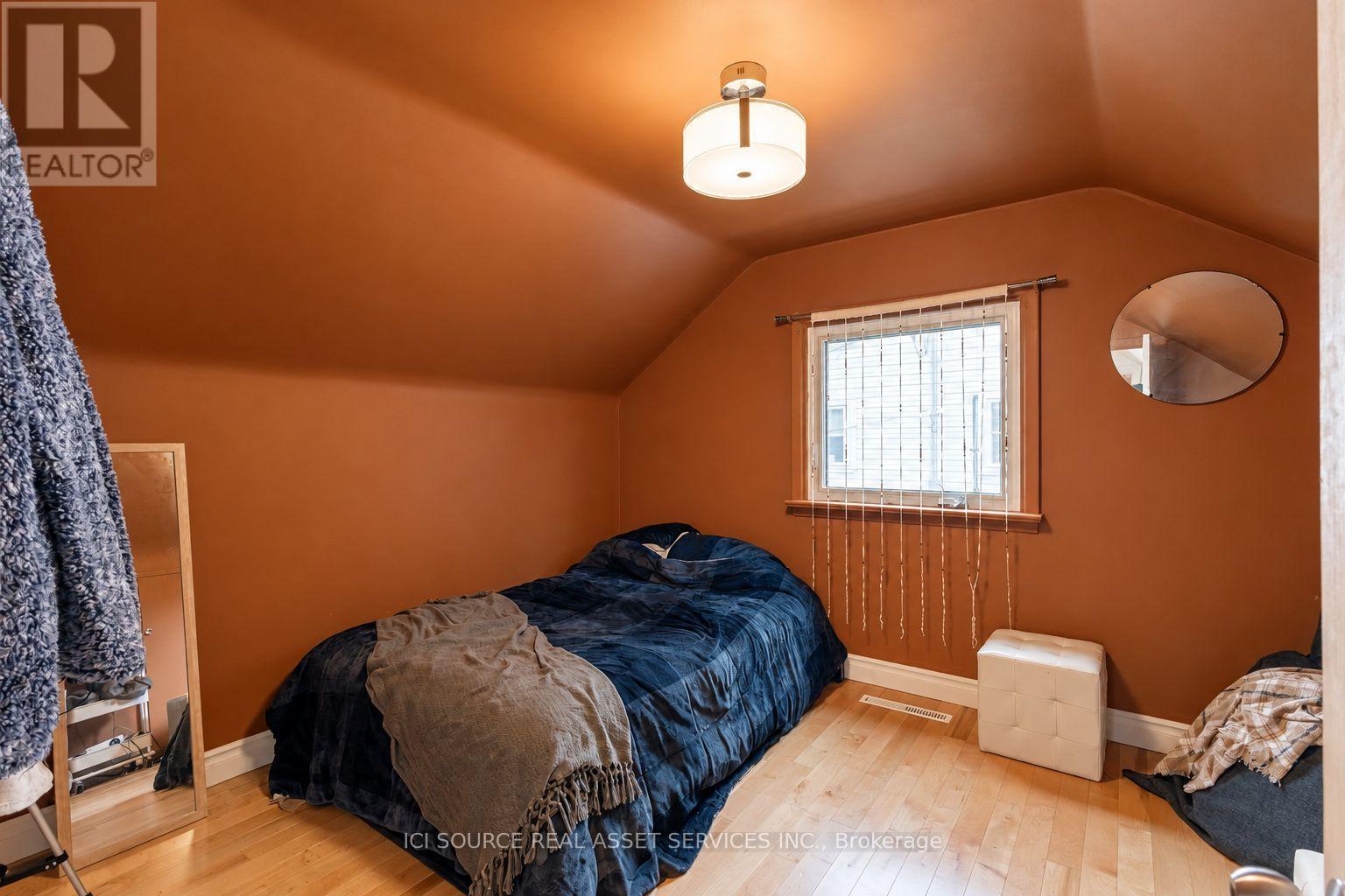 2014 Balsam Avenue Property Photo 3