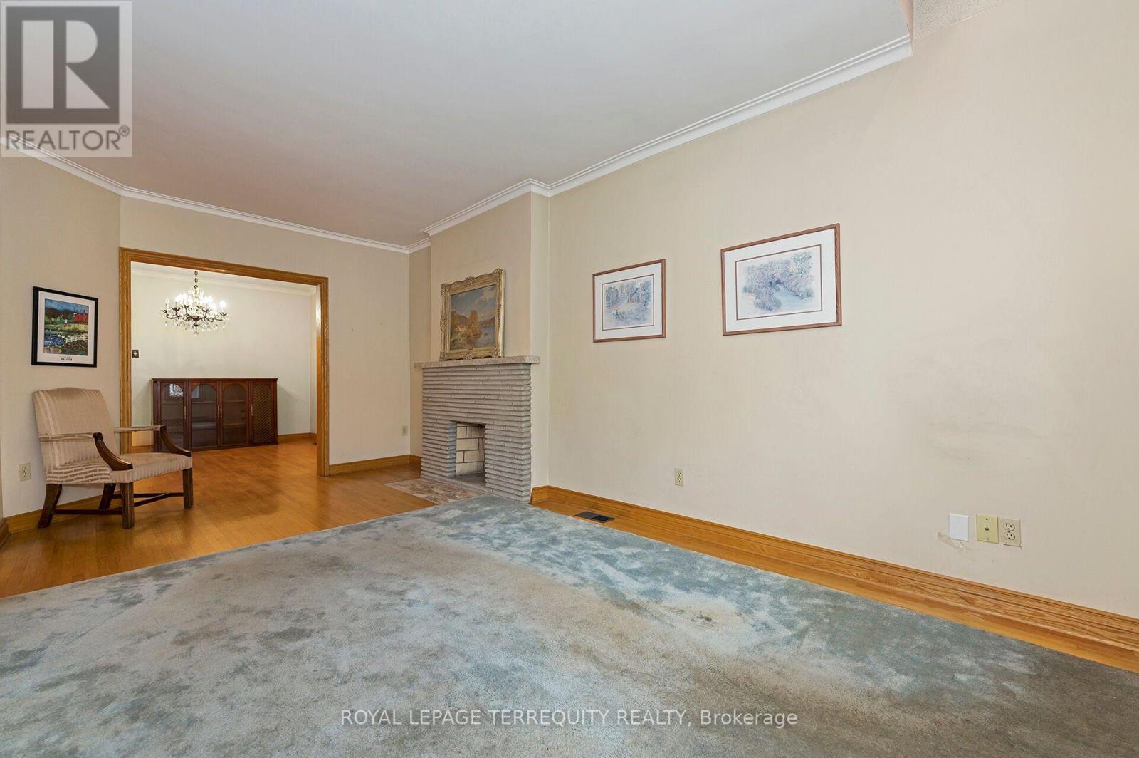 209 Caledonia Road Property Photo 5