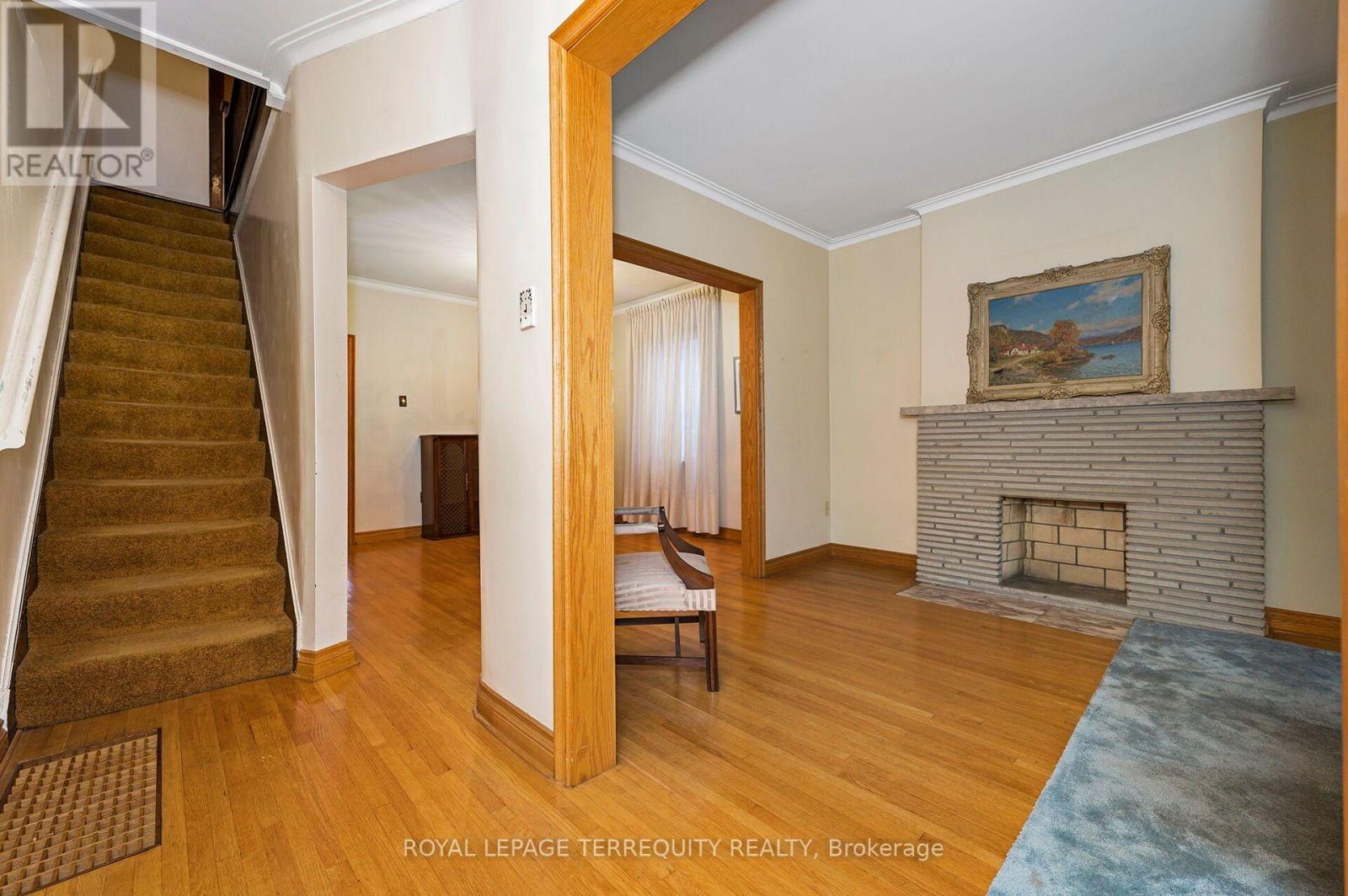 209 Caledonia Road Property Photo 17