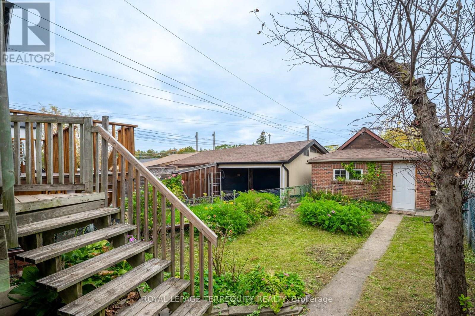 209 Caledonia Road Property Photo 28