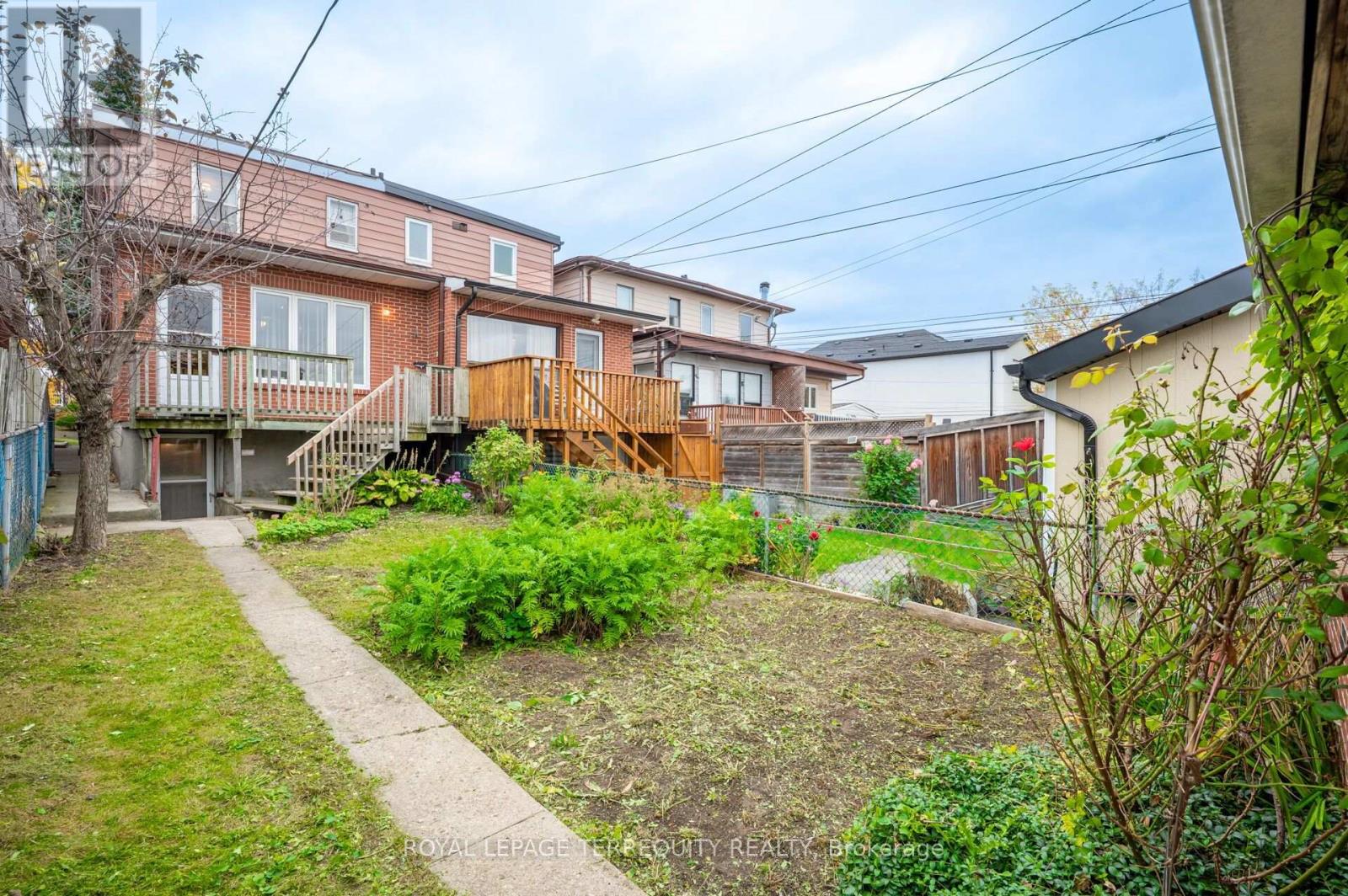 209 Caledonia Road Property Photo 30