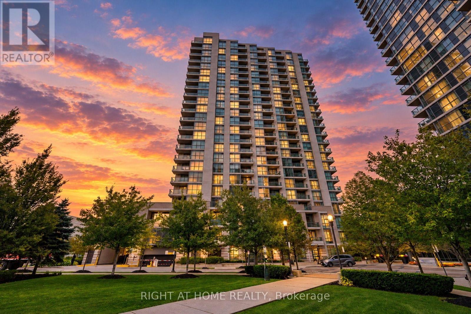 1211 - 205 SHERWAY GARDENS ROAD Property Photo 1