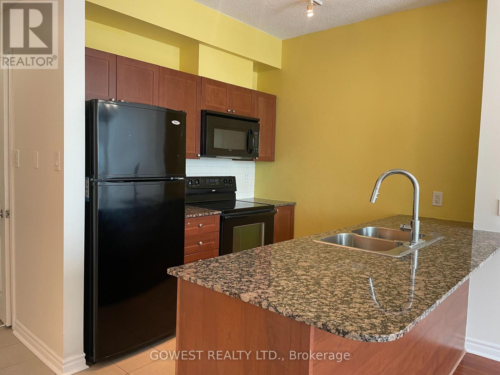 1805 - 3525 Kariya Drive Property Photo 2