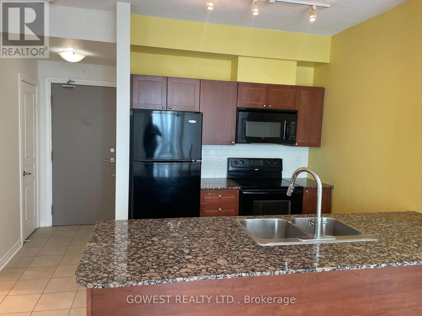 1805 - 3525 Kariya Drive Property Photo 3