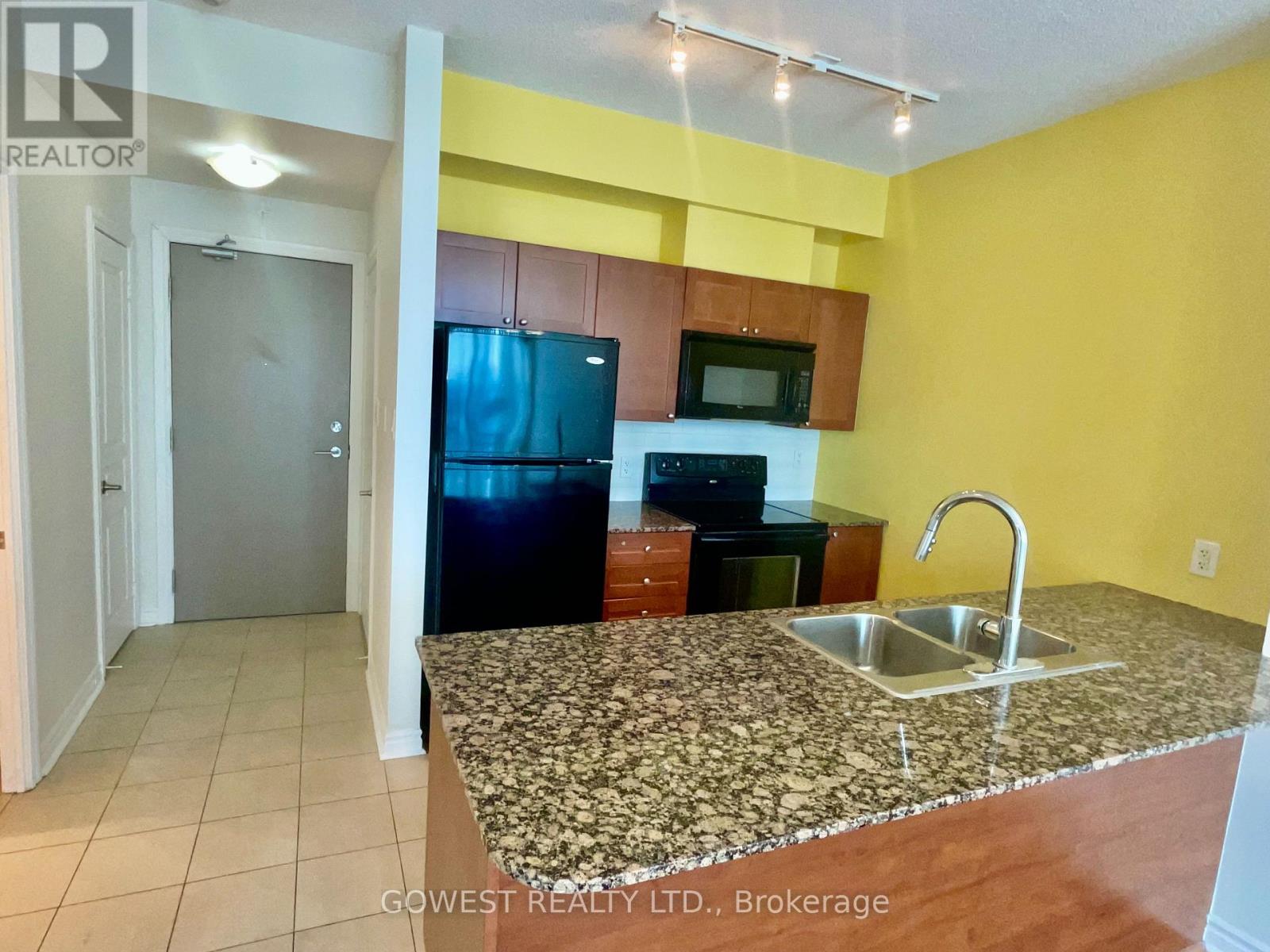 1805 - 3525 Kariya Drive Property Photo 5