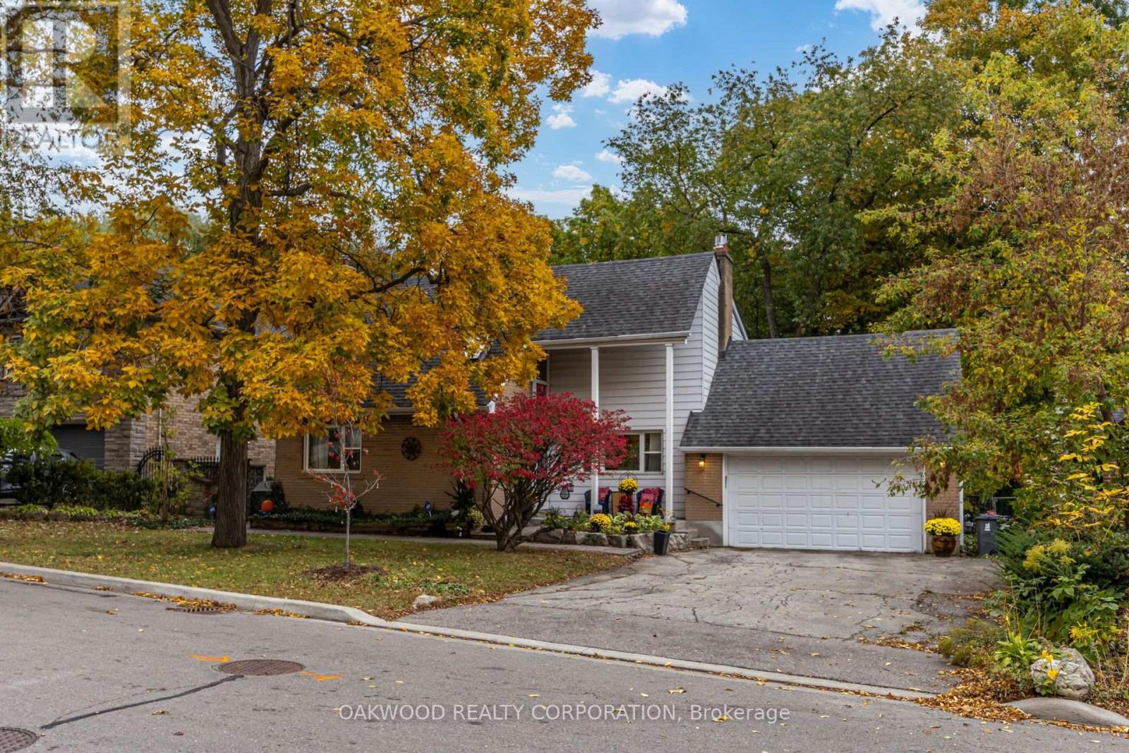 41 GREENBROOK DRIVE Property Photo 1