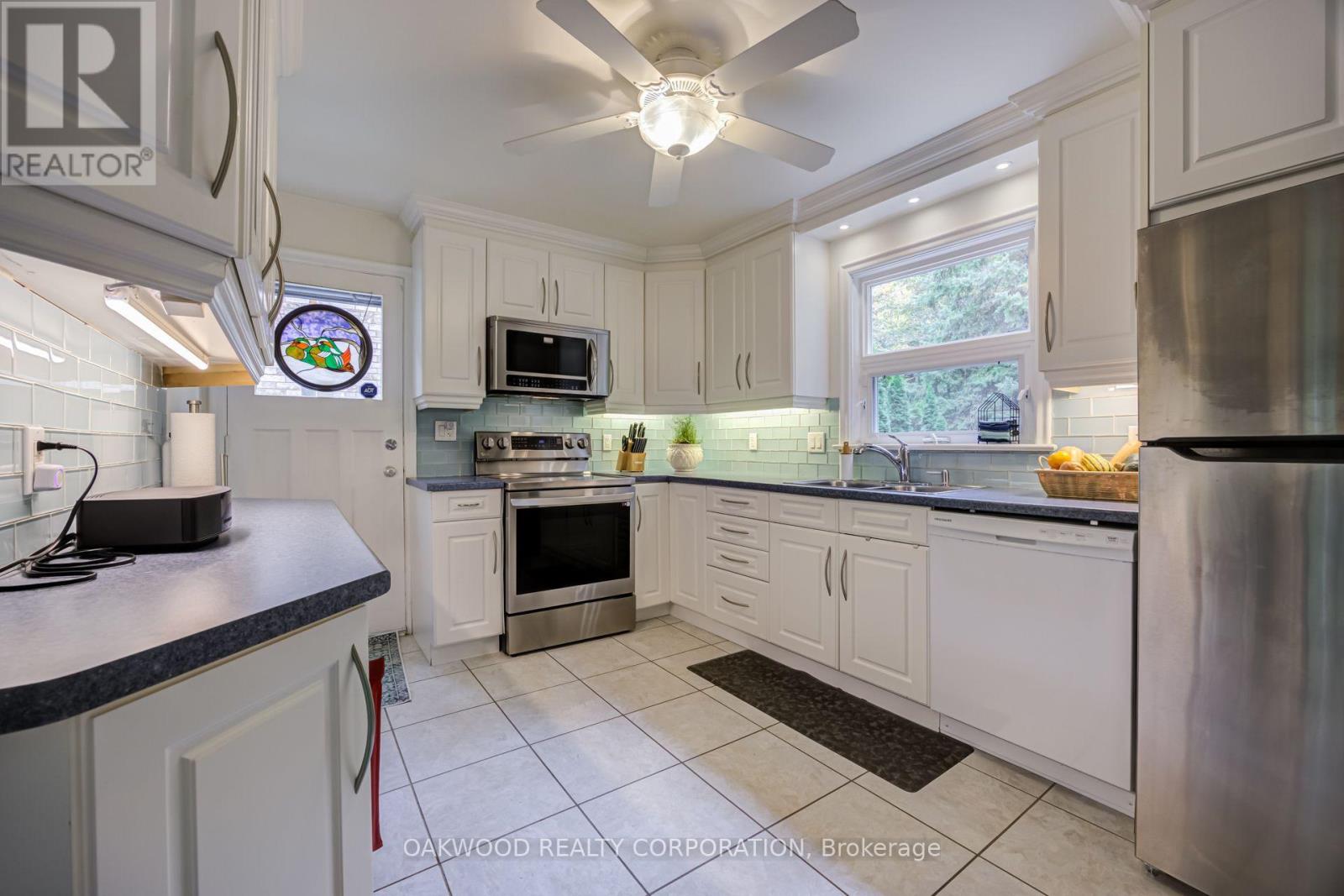 41 Greenbrook Drive Property Photo 14