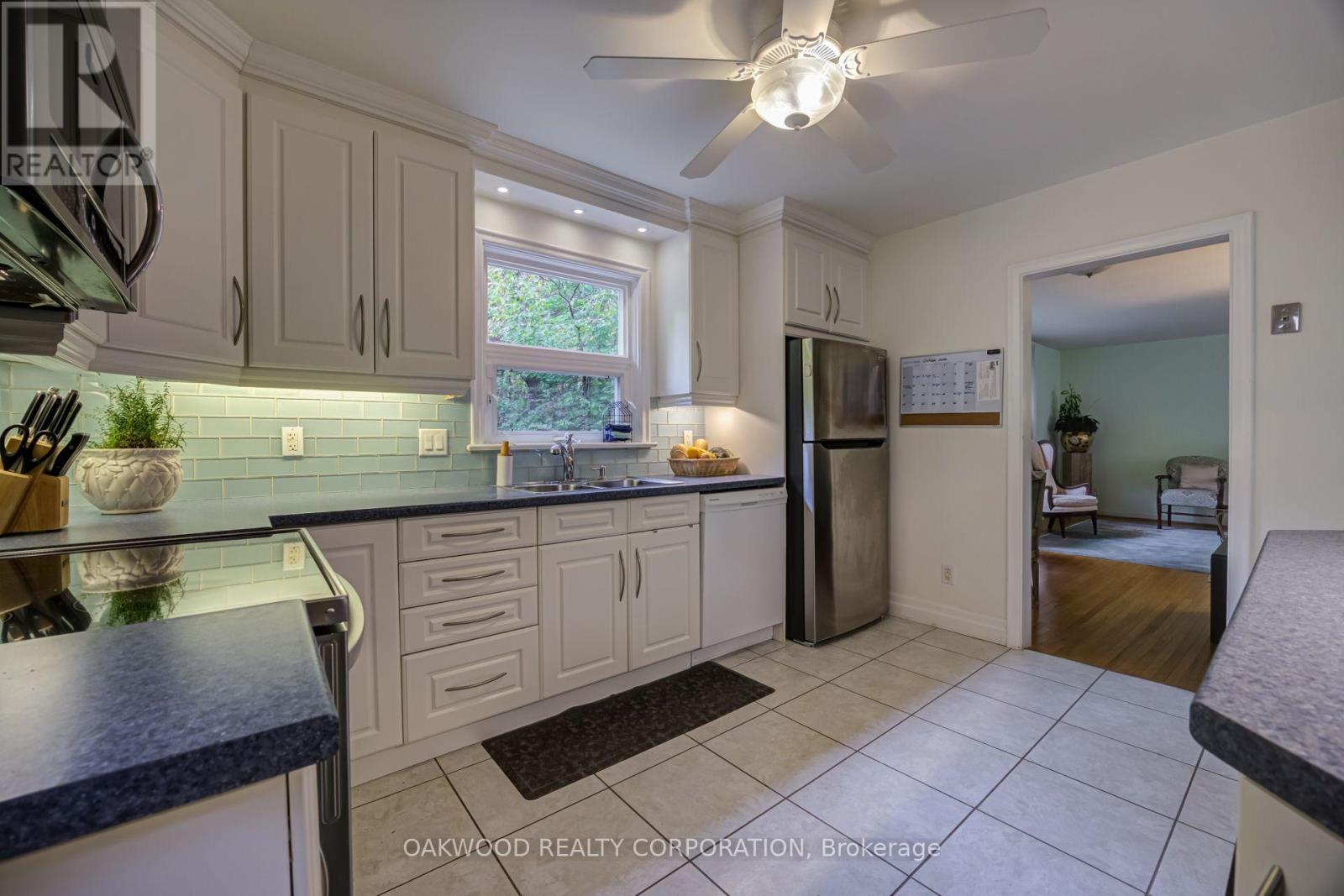 41 Greenbrook Drive Property Photo 16