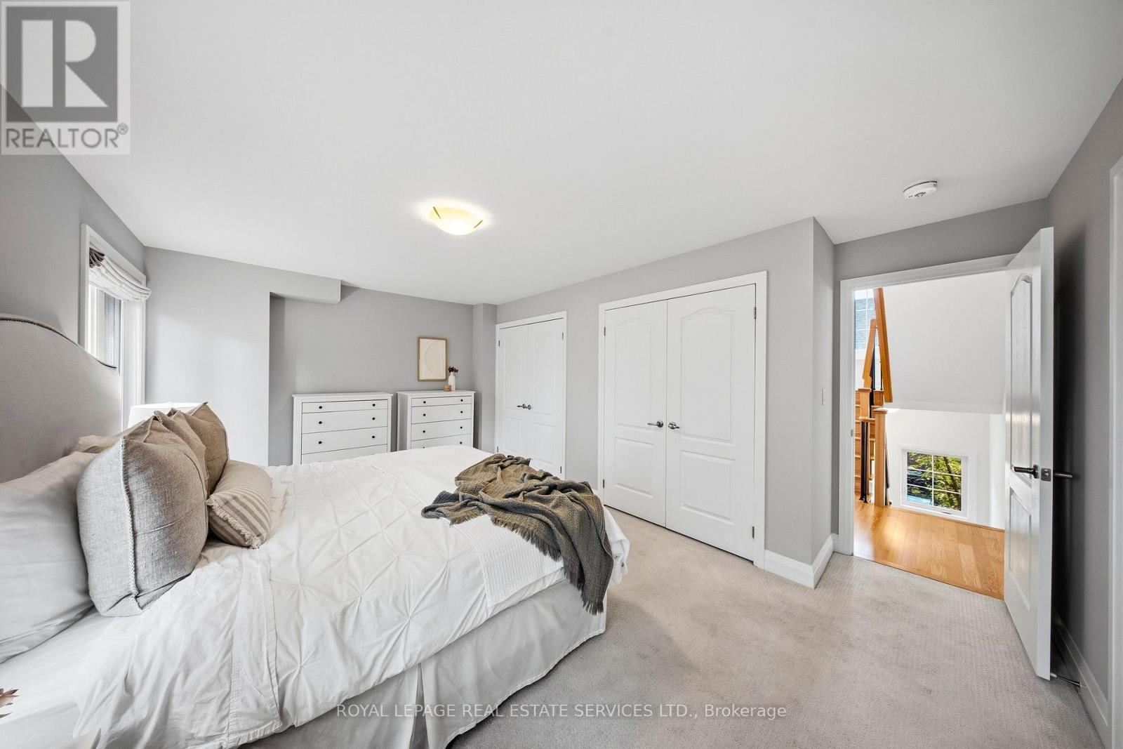 1233 Azinger Lane Property Photo 19