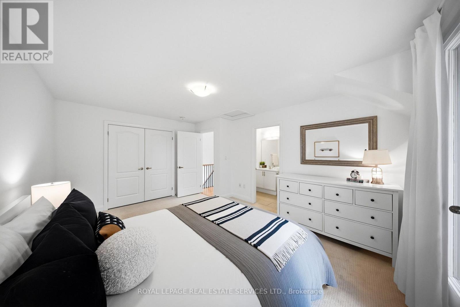 1233 Azinger Lane Property Photo 29