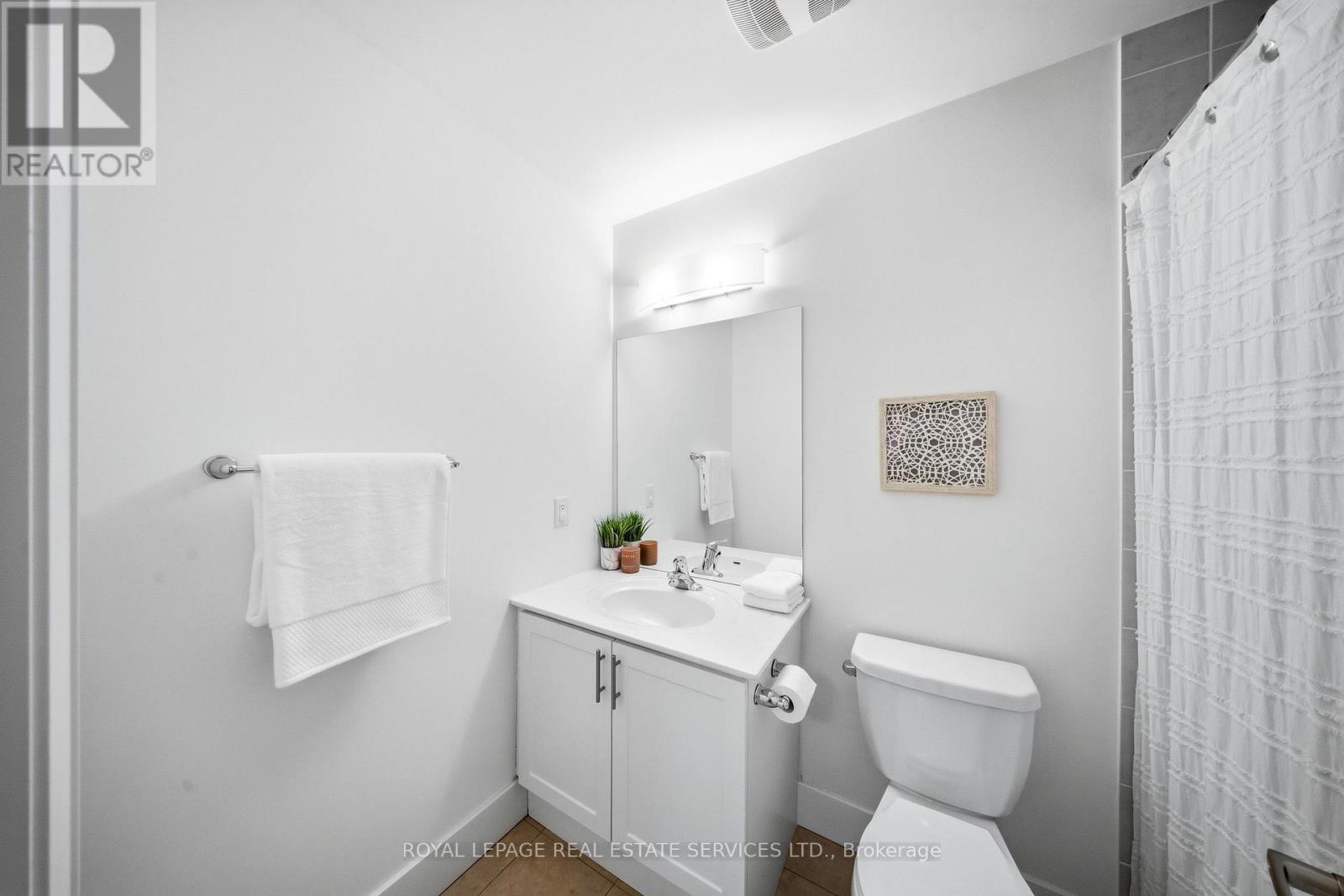 1233 Azinger Lane Property Photo 30
