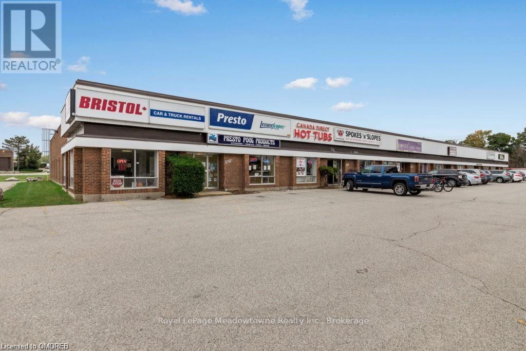 2 - 305b Steeles Avenue E Property Photo 1