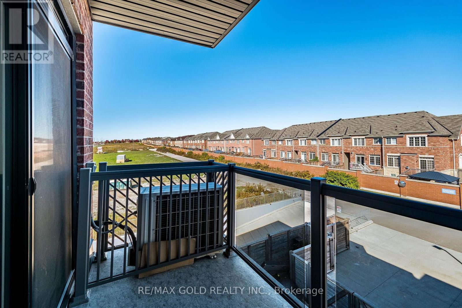 #314 - 62 Sky Harbour Drive Property Photo 24