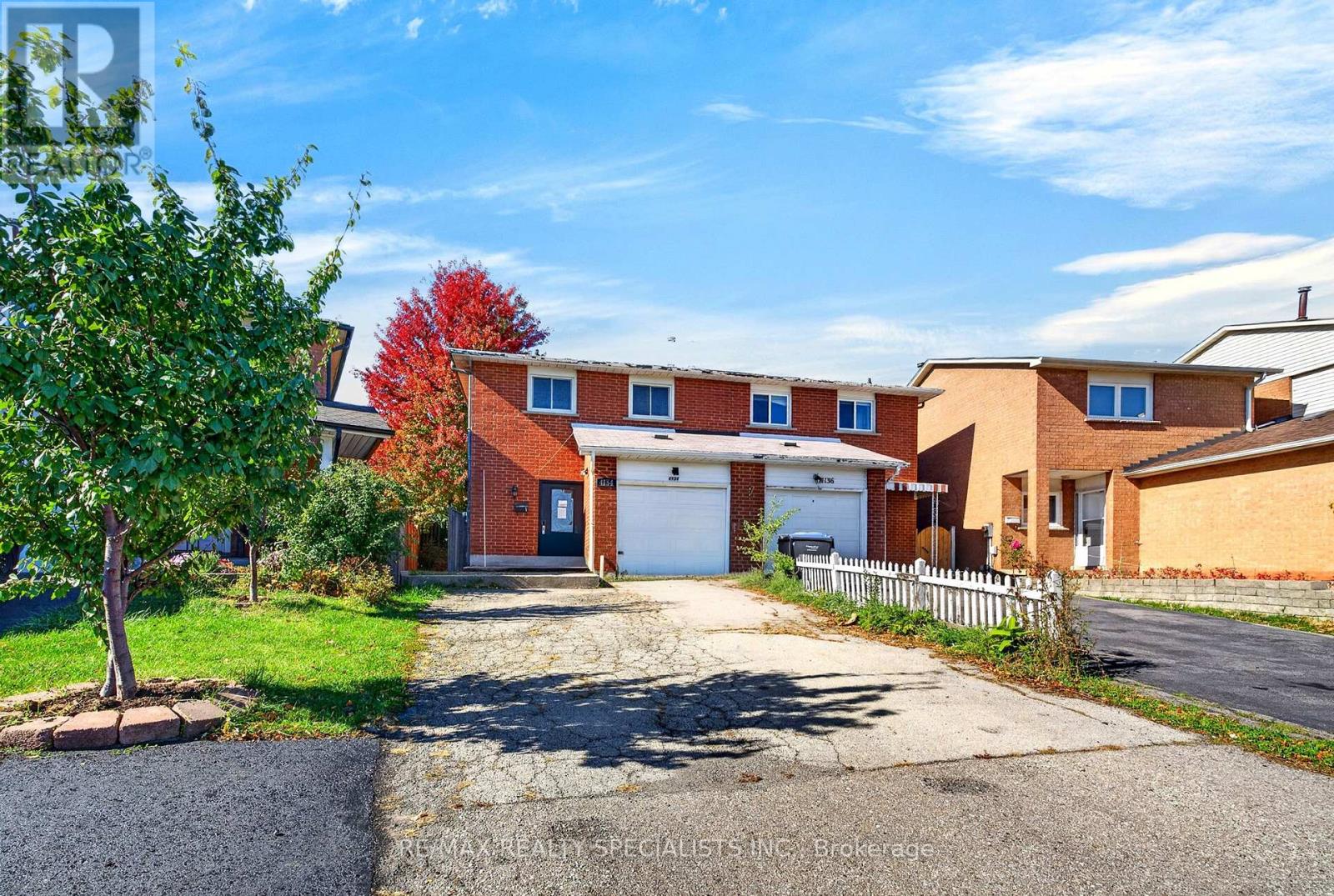 4134 Clevedon Drive Property Photo 2