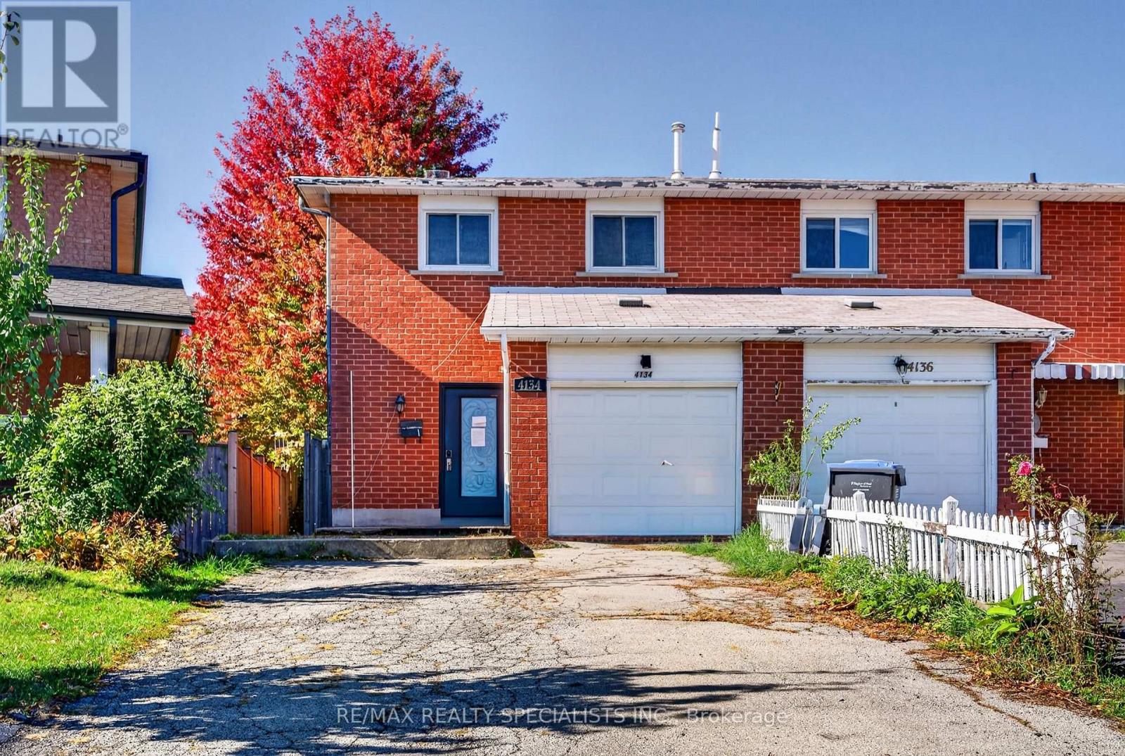 4134 Clevedon Drive Property Photo 3
