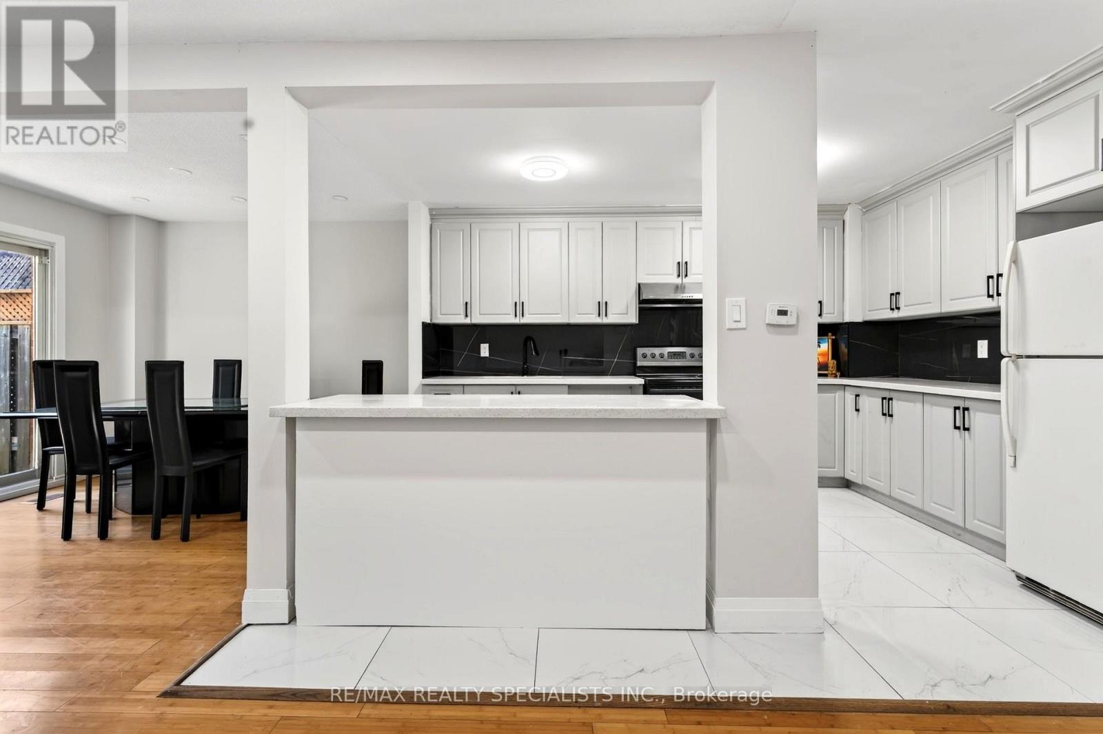 4134 Clevedon Drive Property Photo 14