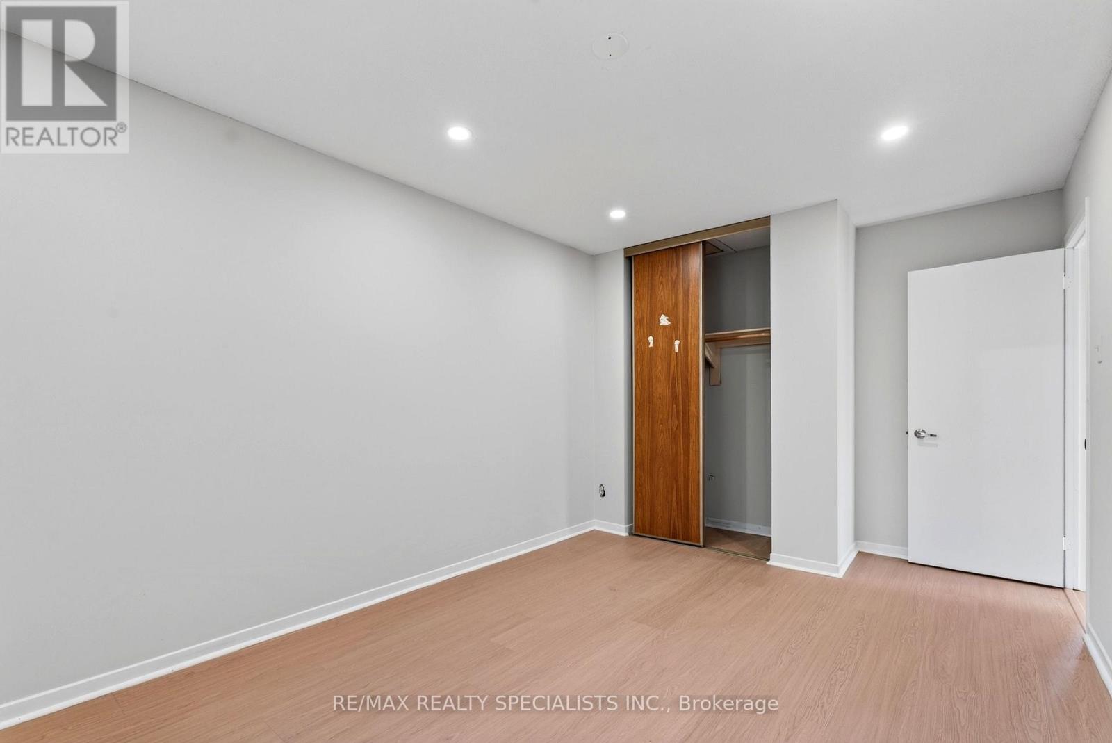 4134 Clevedon Drive Property Photo 26
