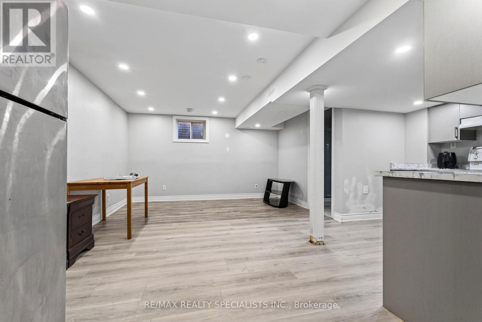 4134 Clevedon Drive Property Photo 39