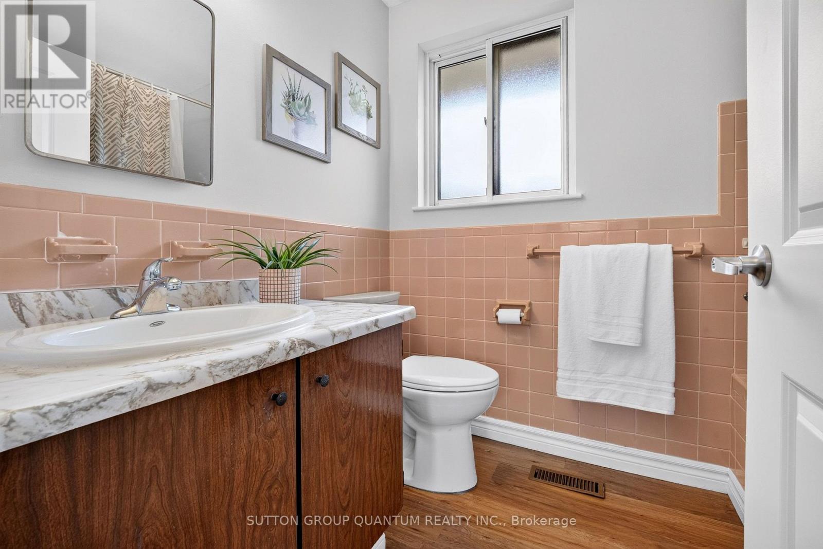 1016 East Avenue Property Photo 19