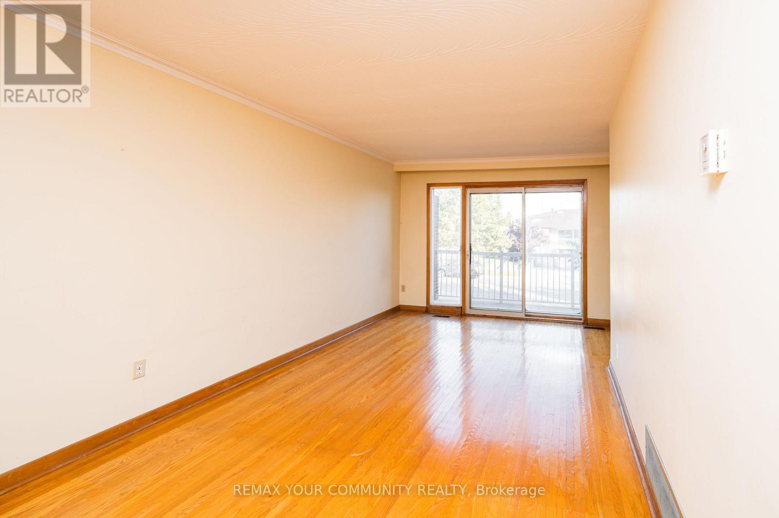 11 Anthia Drive Property Photo 8