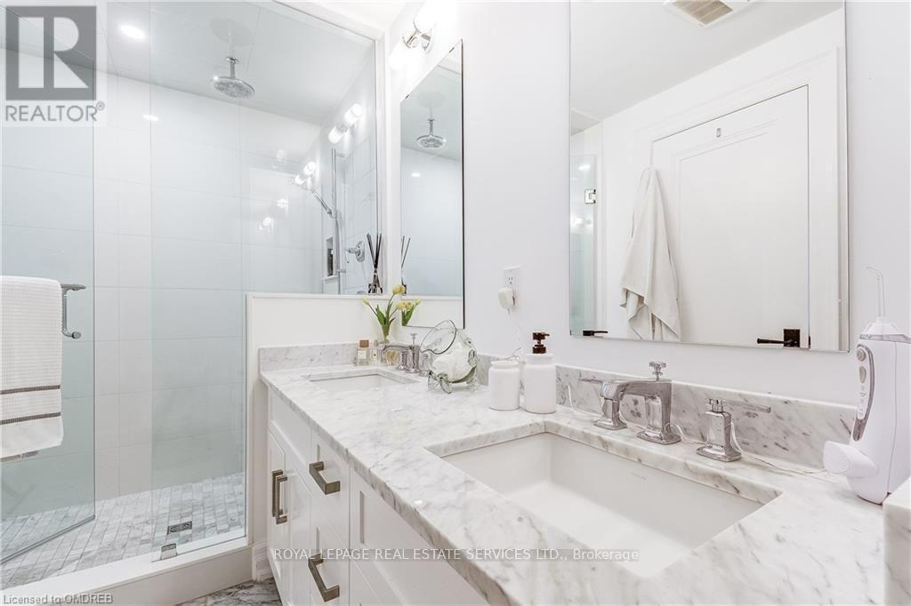 1704 - 2060 Lakeshore Road Property Photo 25