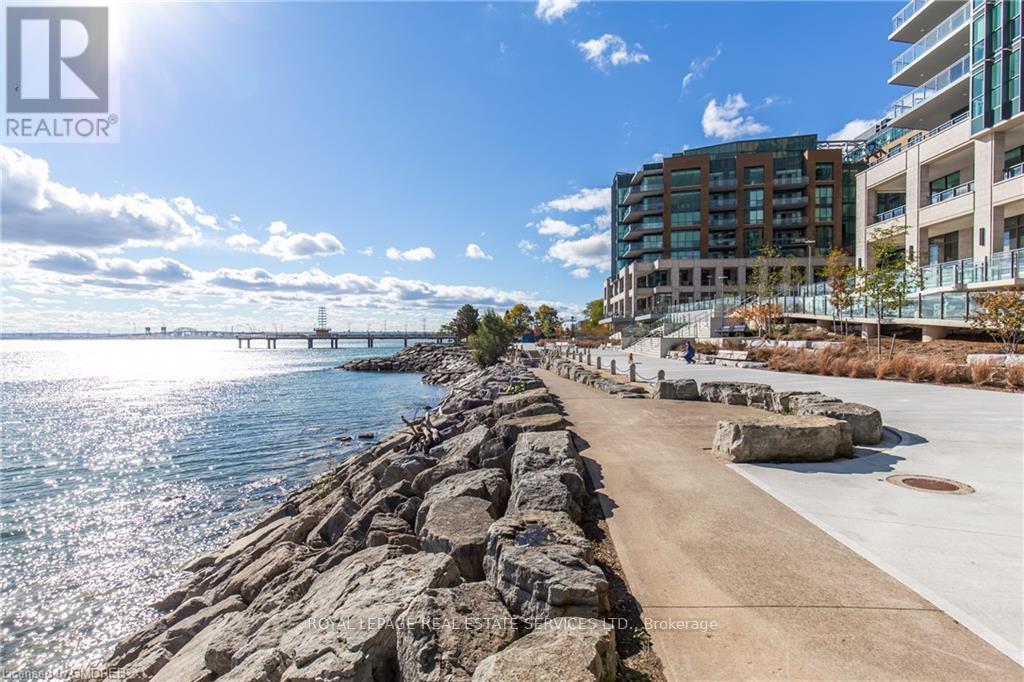 1704 - 2060 Lakeshore Road Property Photo 49