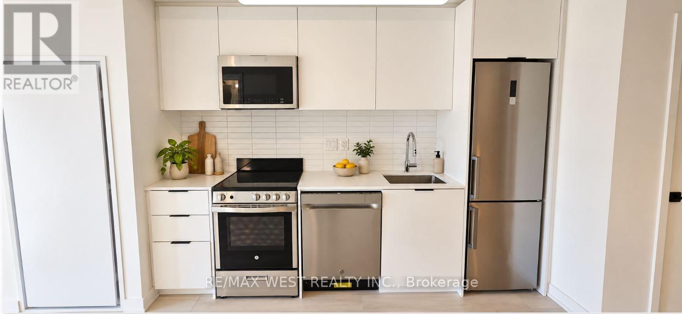 208 - 1 Vine Avenue Property Photo 4