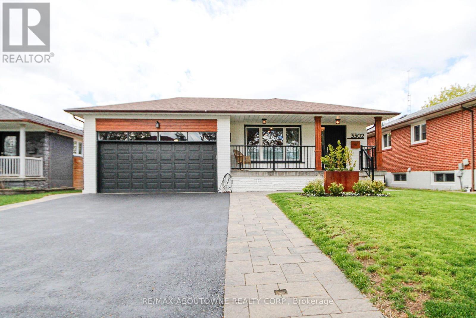 3302 Cardross Road Property Photo 1