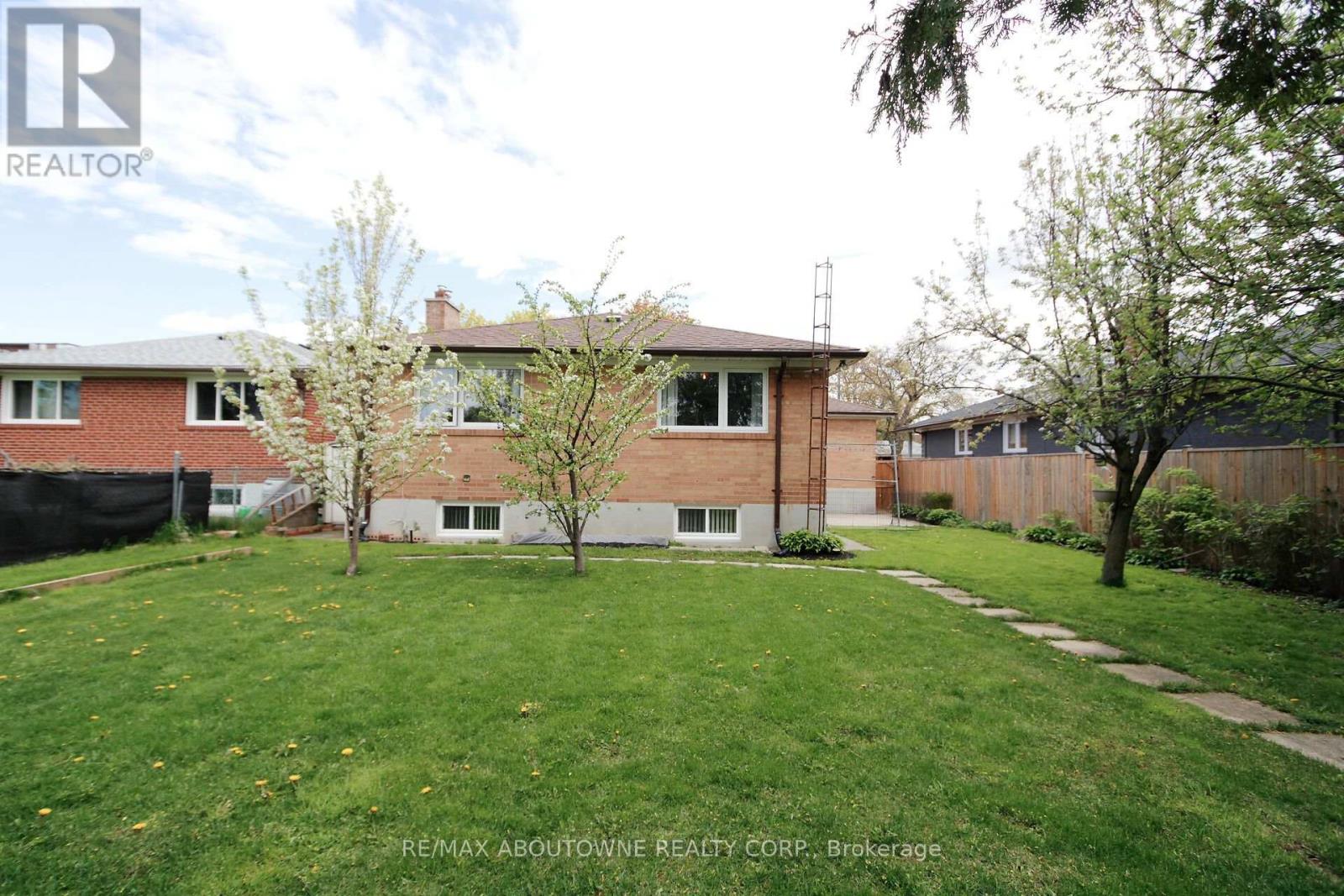 3302 Cardross Road Property Photo 37