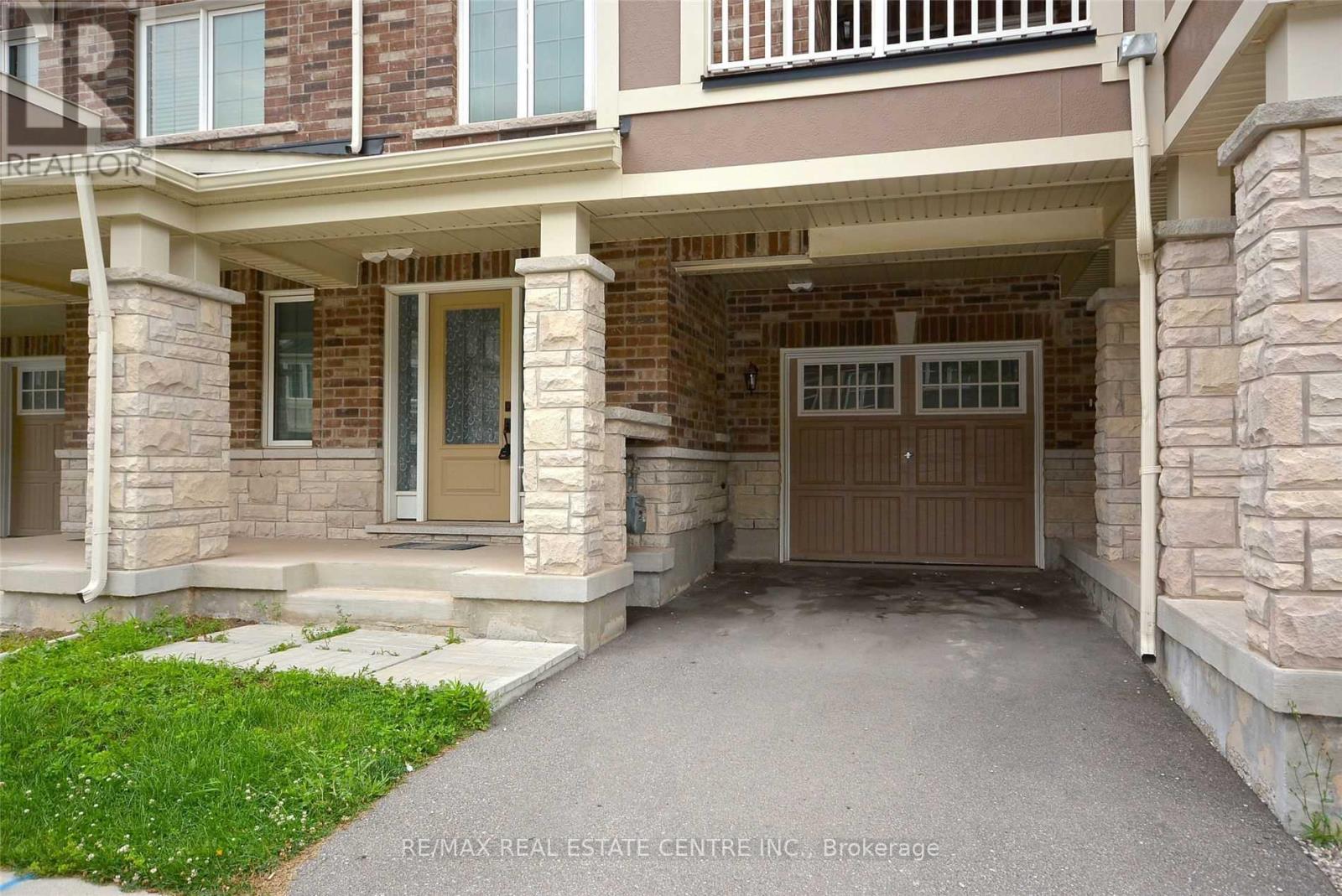 3065 Harebell Gate Property Photo 3