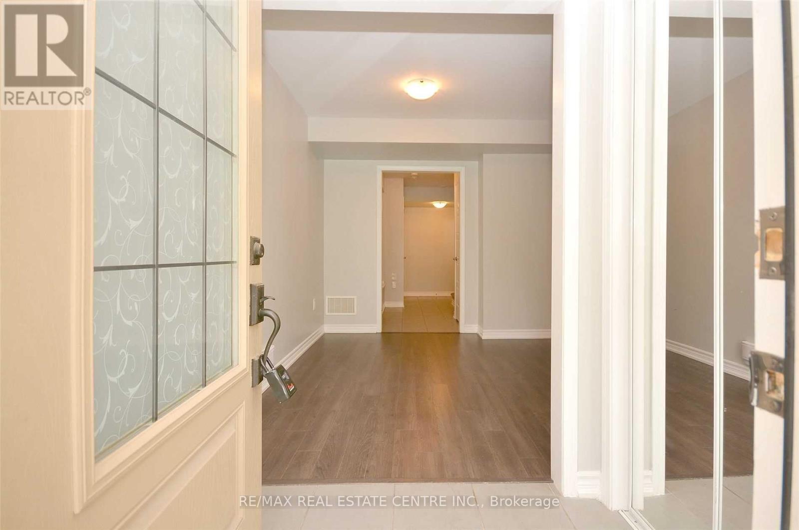 3065 Harebell Gate Property Photo 5