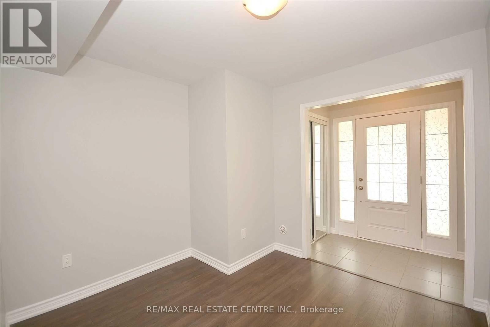 3065 Harebell Gate Property Photo 8