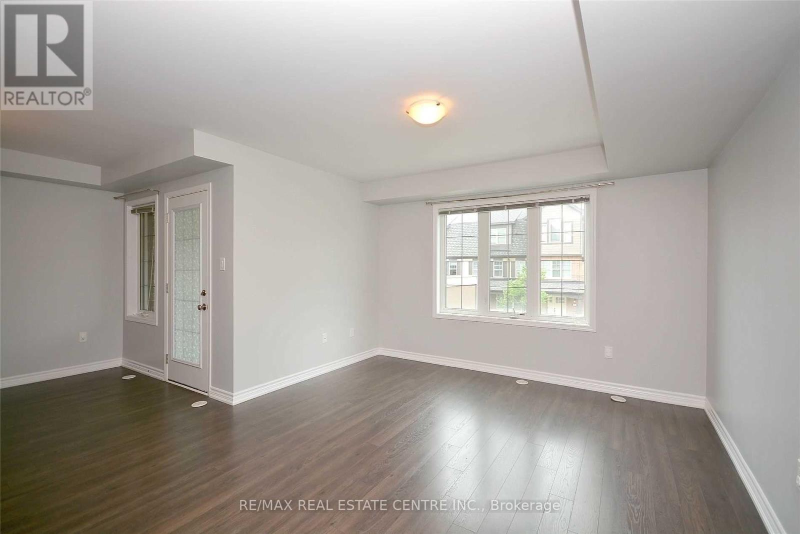 3065 Harebell Gate Property Photo 15