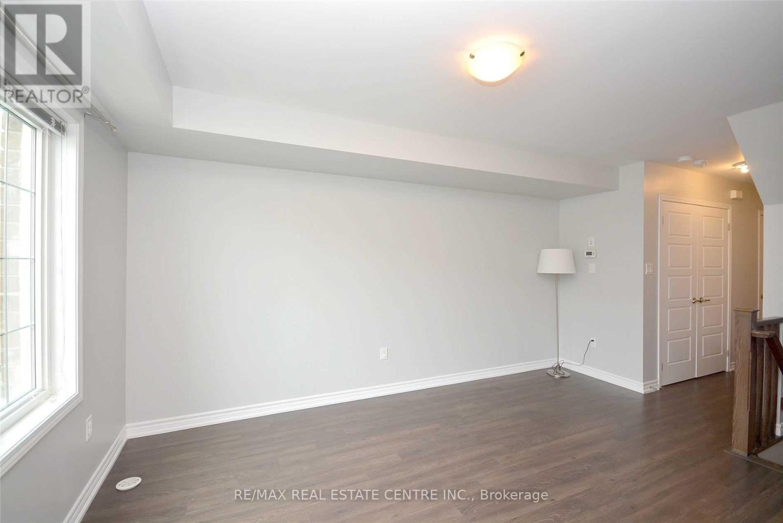 3065 Harebell Gate Property Photo 18