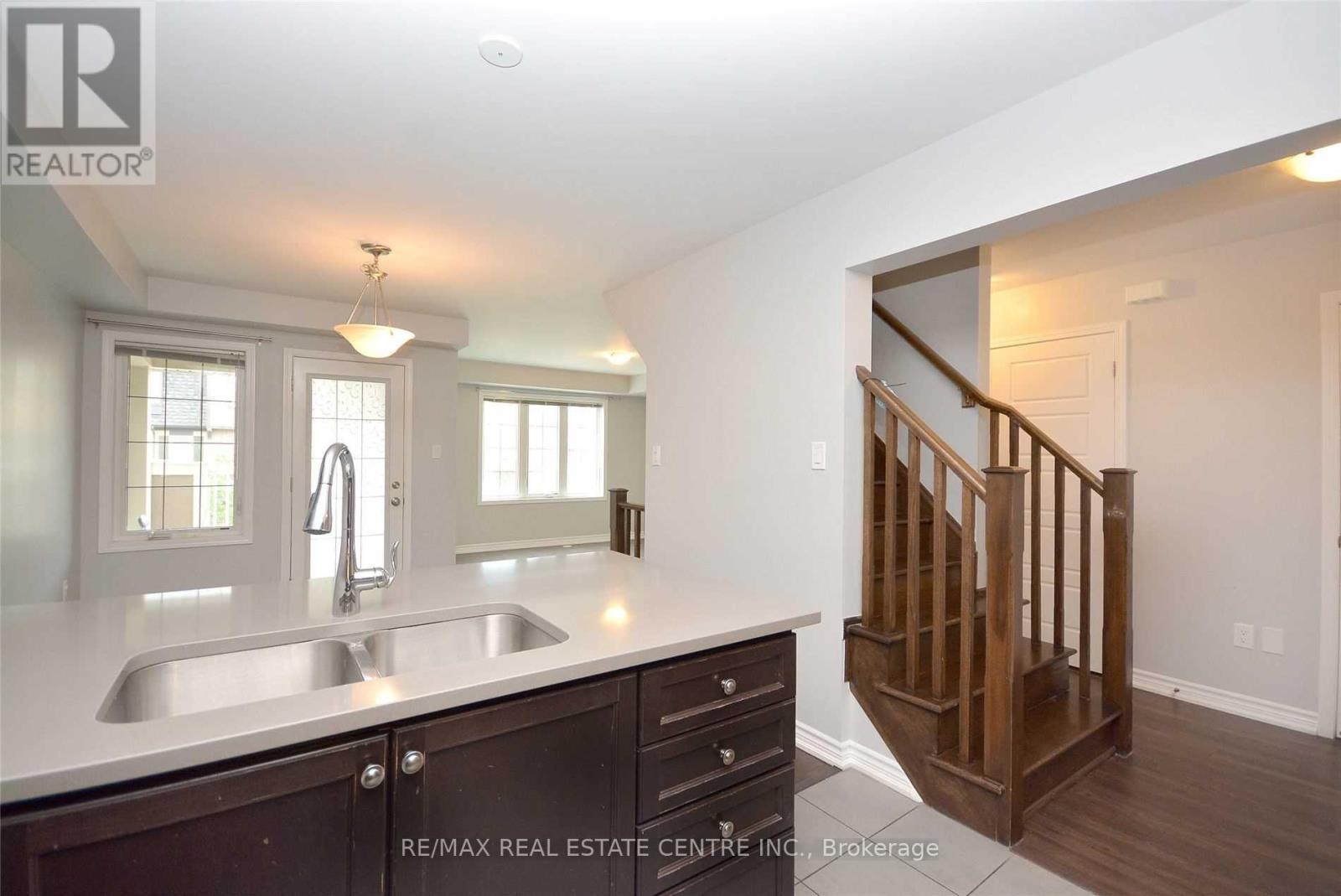 3065 Harebell Gate Property Photo 28