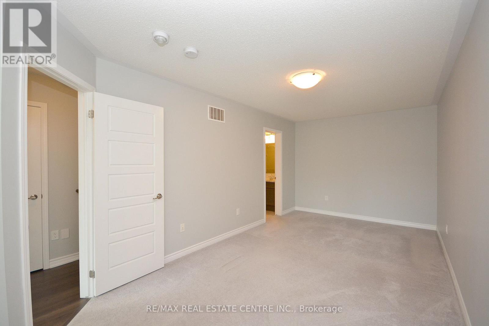 3065 Harebell Gate Property Photo 39