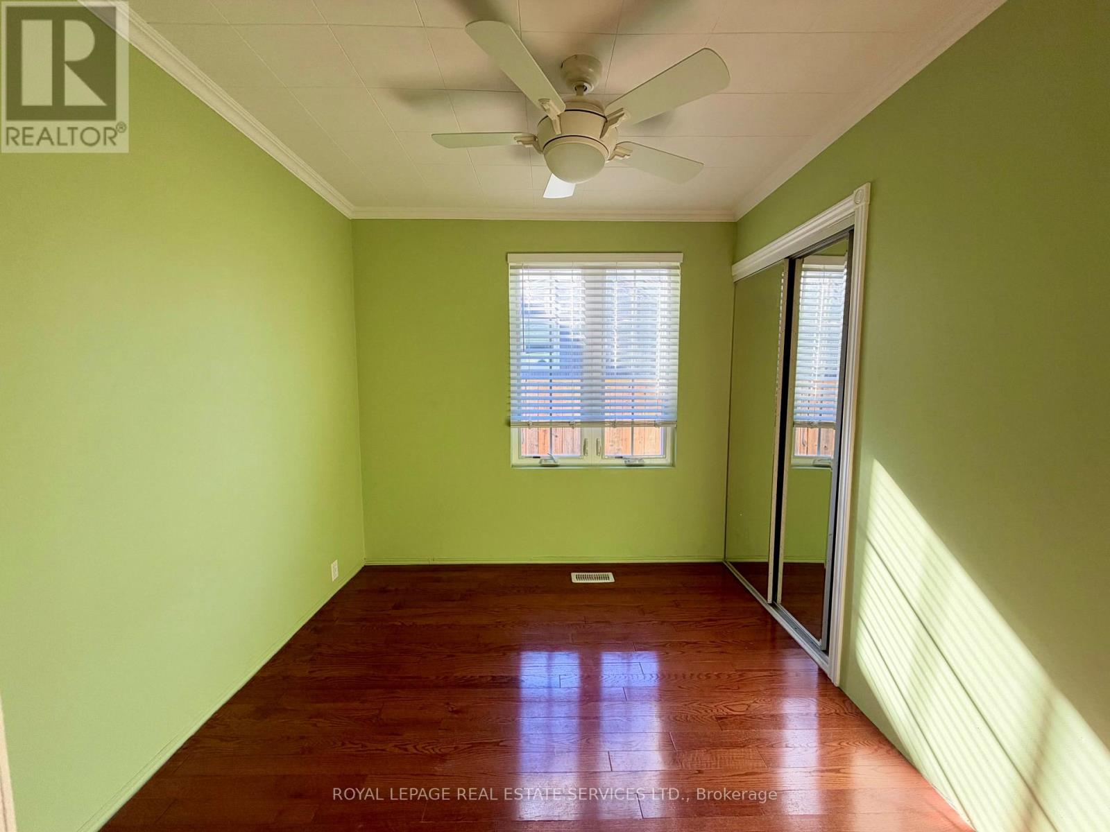 30 College Street Property Photo 8