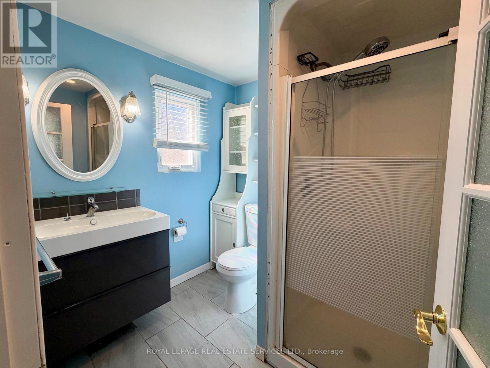 30 College Street Property Photo 15