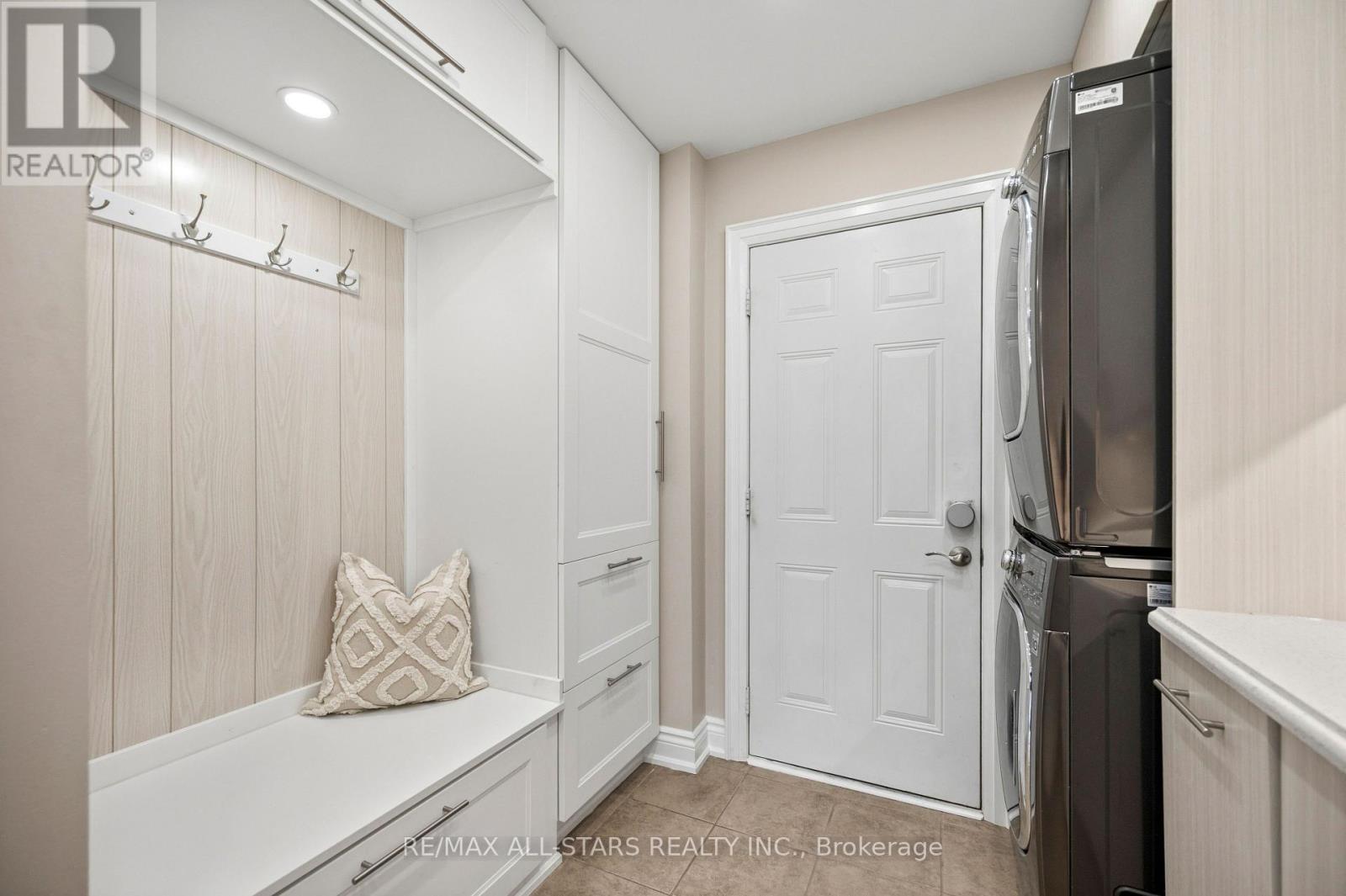 331 Inman Heights Property Photo 20