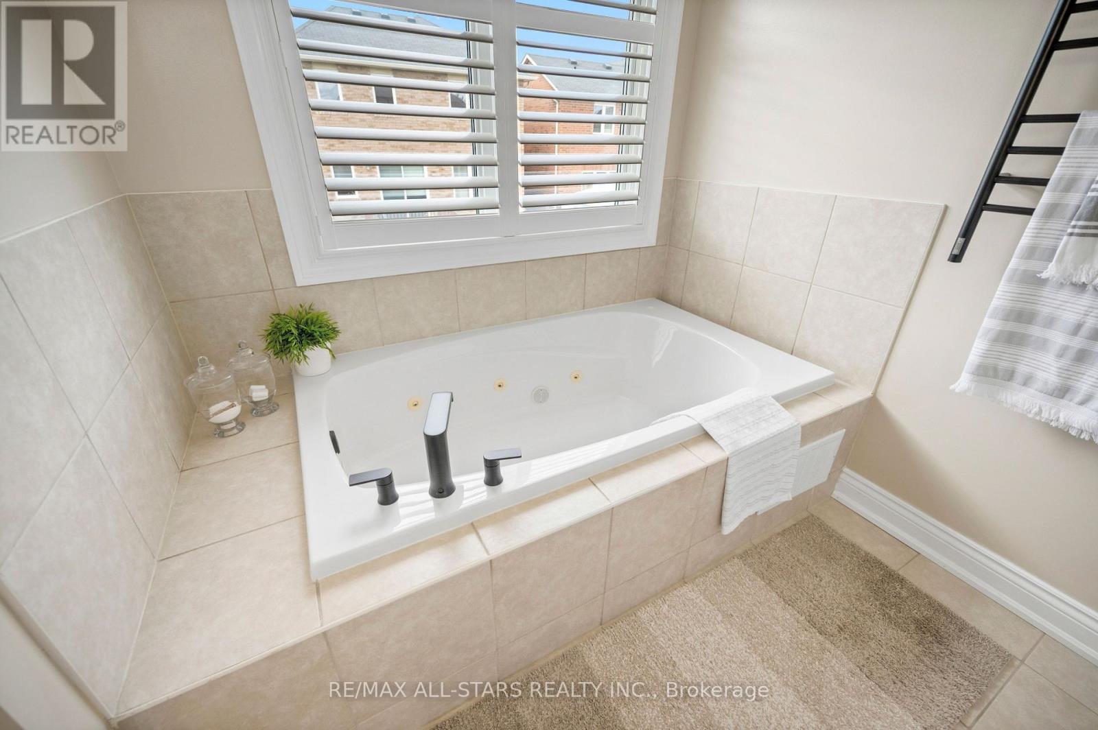 331 Inman Heights Property Photo 32