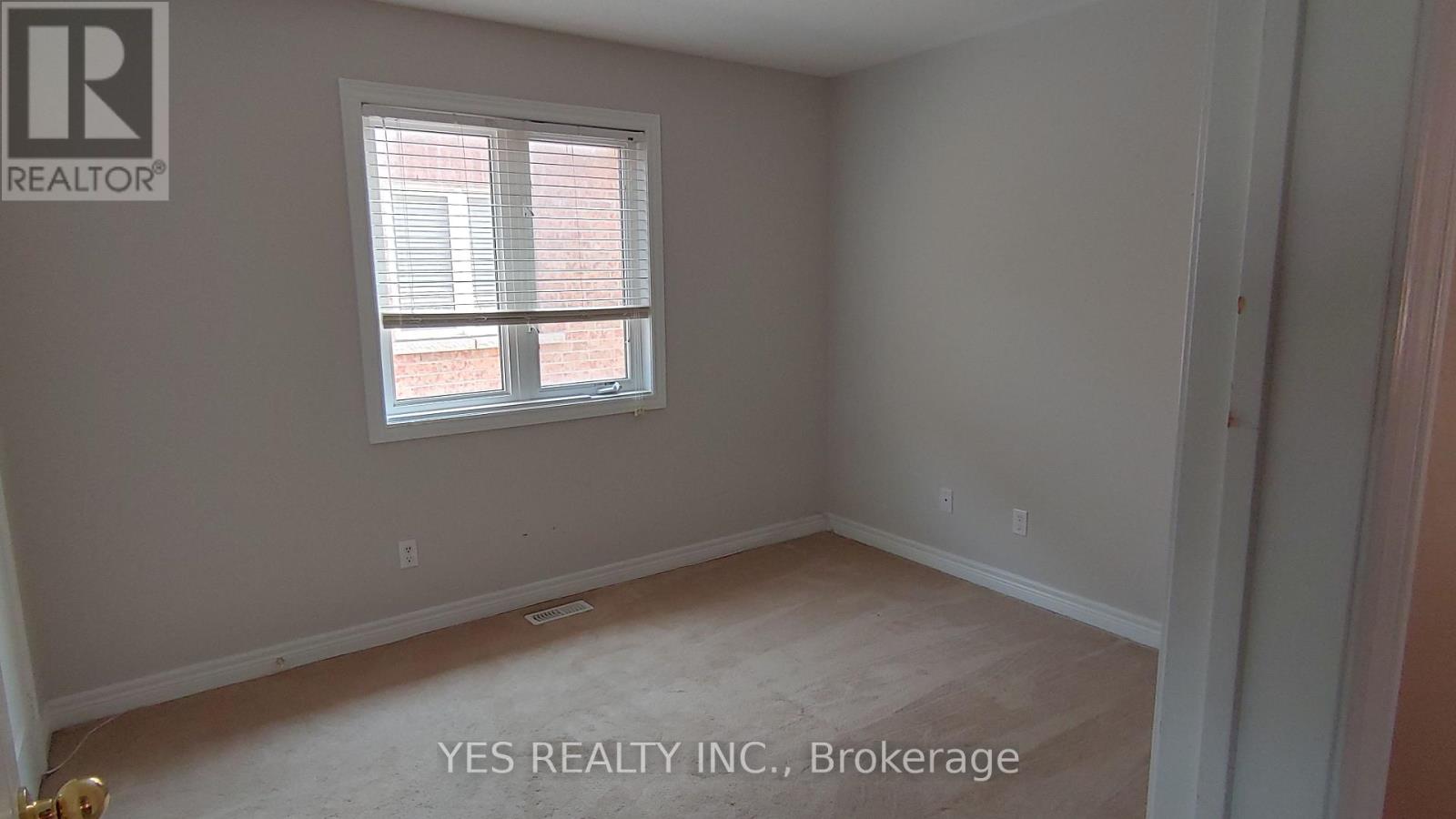 26 New Hampshire Court Property Photo 17